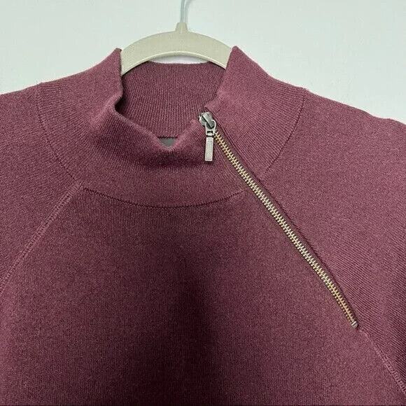 TAHARI Pullover Womens Size Small Shoulder Zip Detail Burgundy, Aubergine - Picture 2 of 8